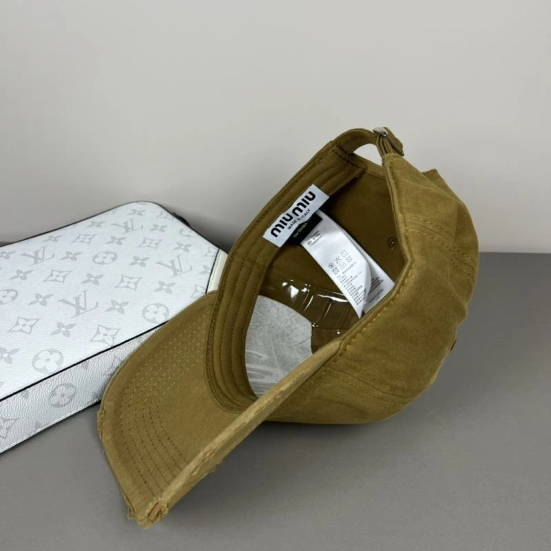 Miu Miu Caps Breathable 257688