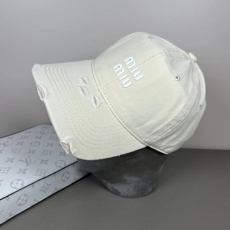 WellDesigned Miu Miu Caps 257718