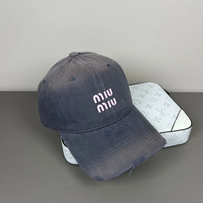 Miu Miu Caps Elegant 257683