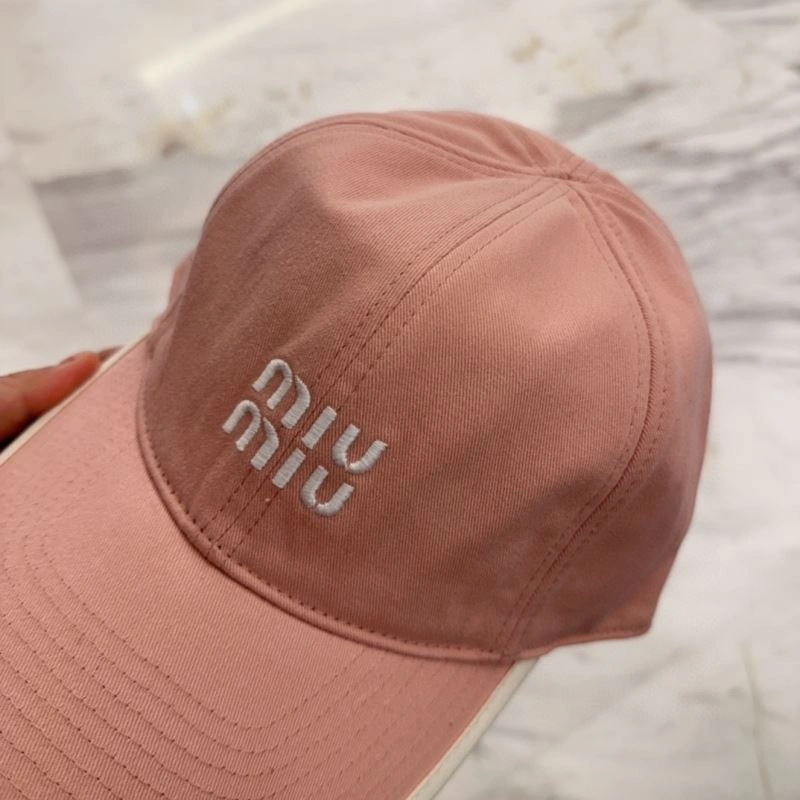 Miu Miu Caps Sophisticated 257676