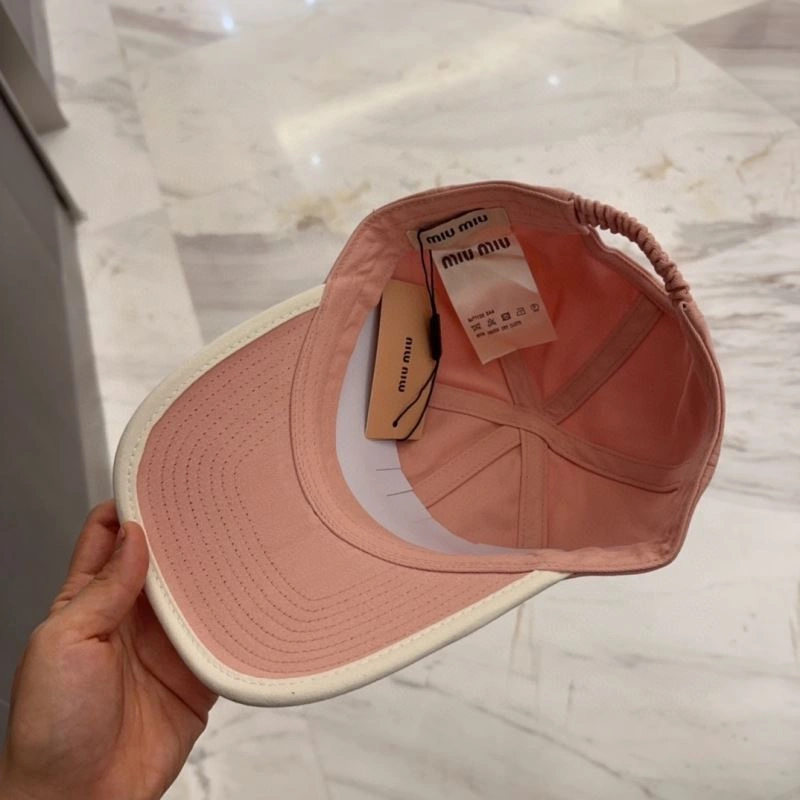 Miu Miu Caps Sophisticated 257676