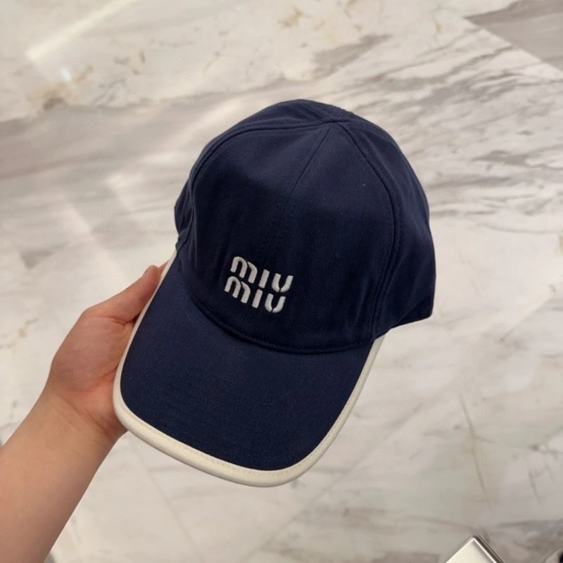 Miu Miu Caps DailyWear 257661