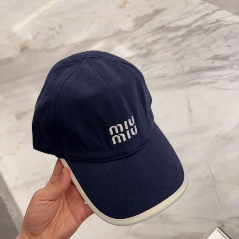 Miu Miu Caps DailyWear 257661