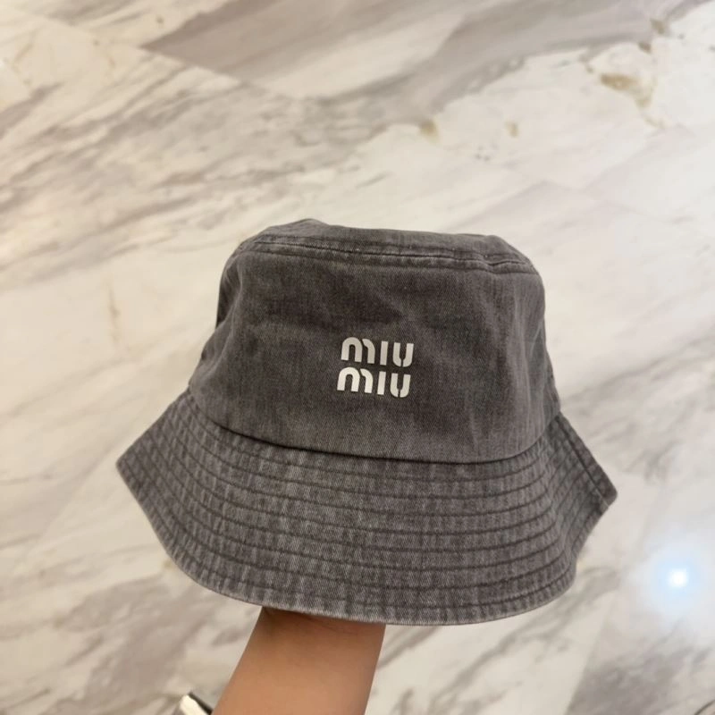 Miu Miu Caps Refined 257660