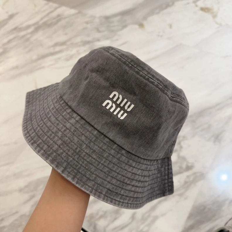 Miu Miu Caps Refined 257660