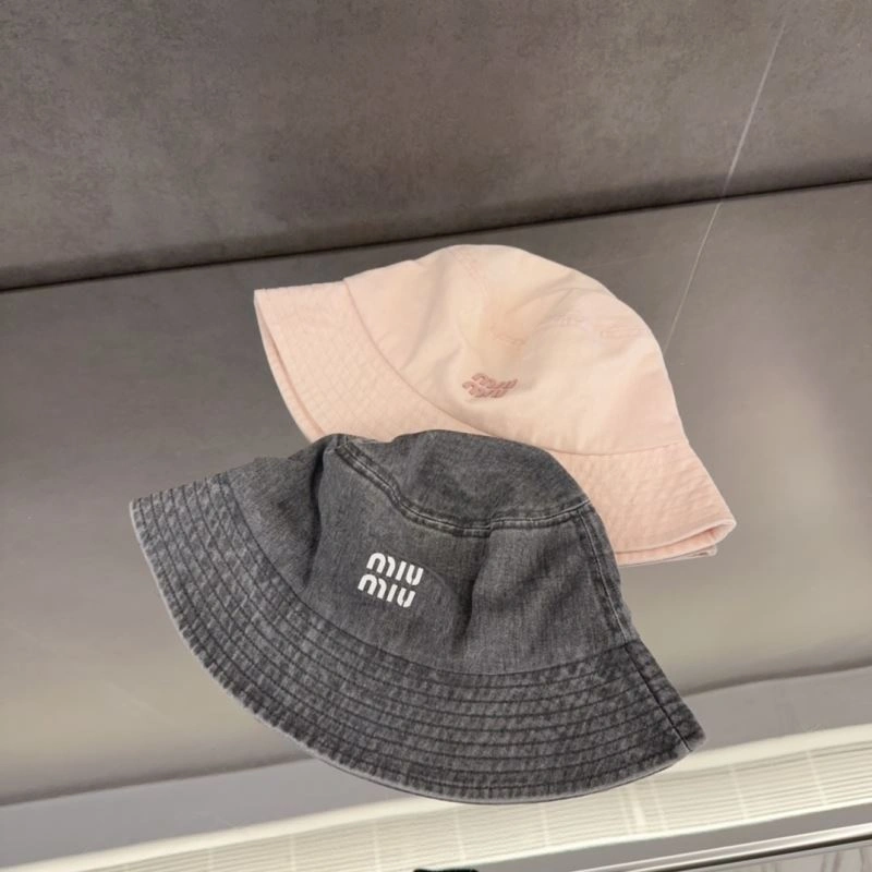Miu Miu Caps Supportive 257658