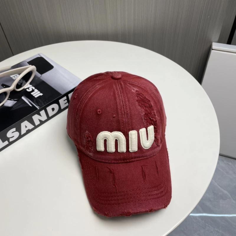 Miu Miu Caps ModernLook 257666