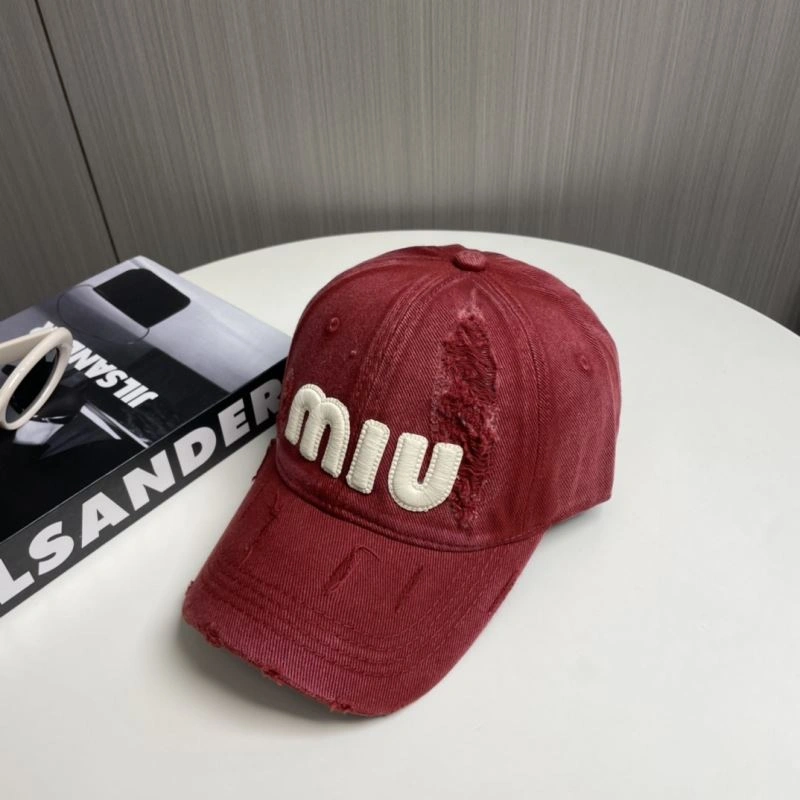 Miu Miu Caps ModernLook 257666