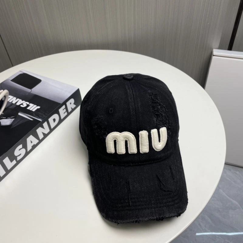 MoistureWicking Miu Miu Caps 257652