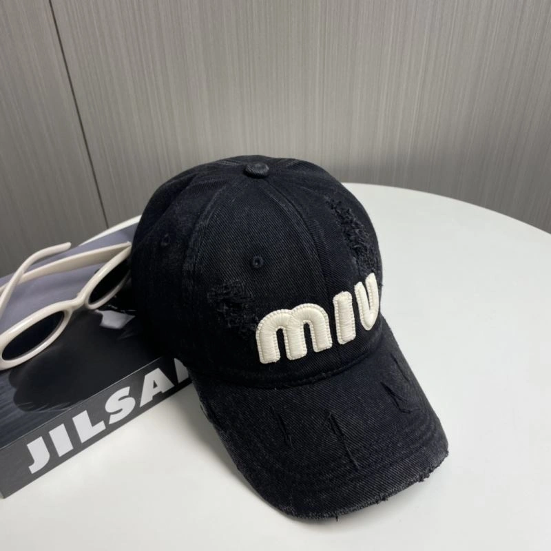 MoistureWicking Miu Miu Caps 257652