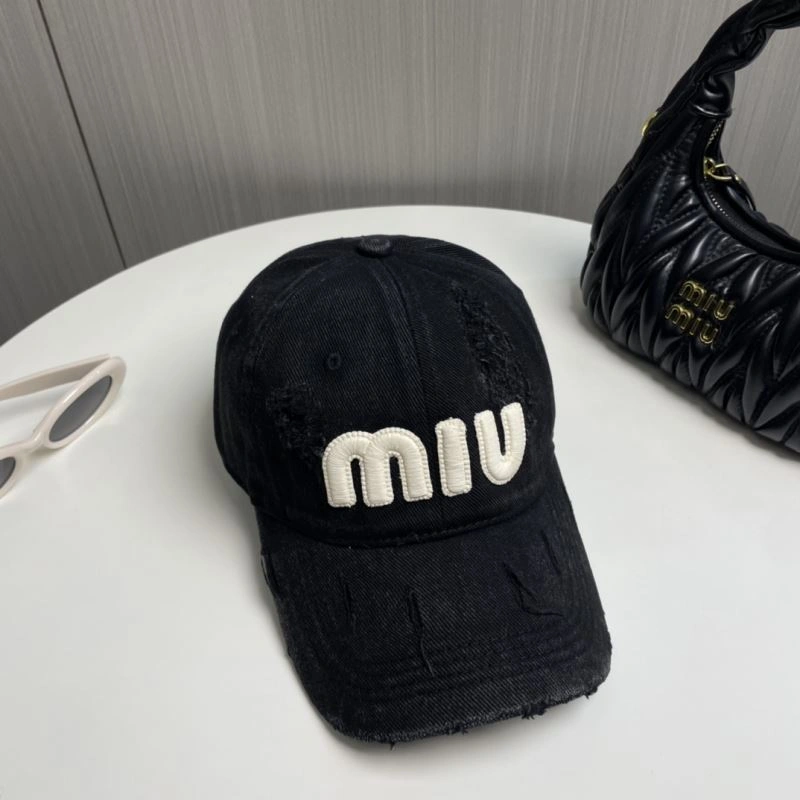 MoistureWicking Miu Miu Caps 257652