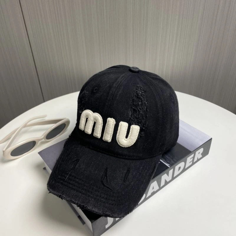 MoistureWicking Miu Miu Caps 257652