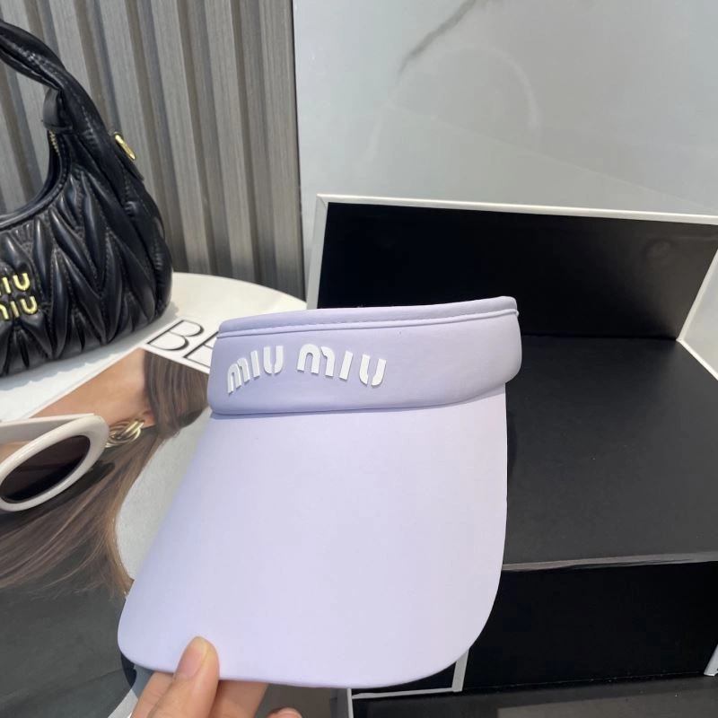 Miu Miu Caps WellDesigned 257671
