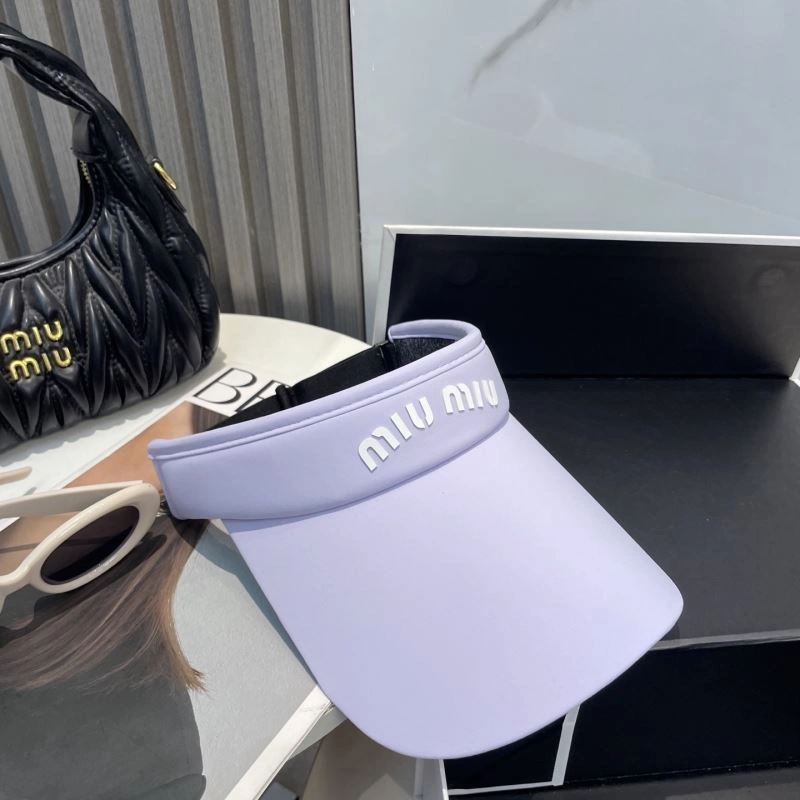 Miu Miu Caps WellDesigned 257671
