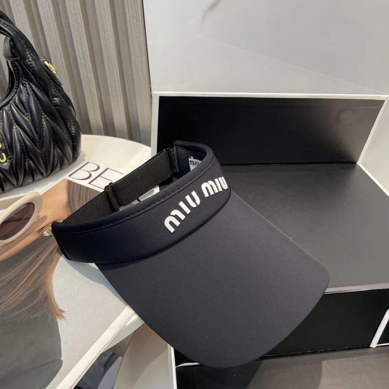 Miu Miu Caps Chic 257659