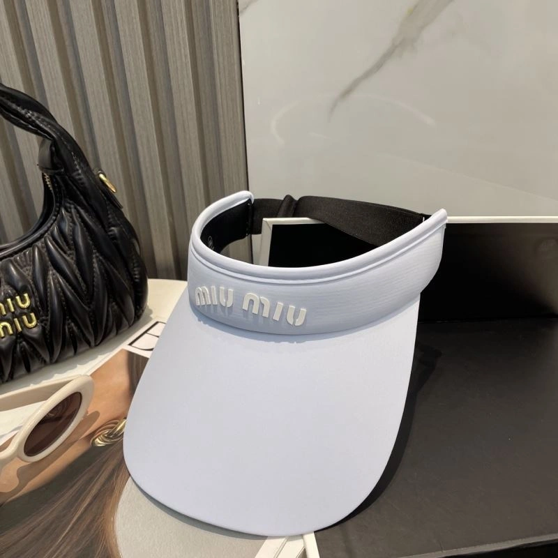 Miu Miu Caps TimelessDesign 257668