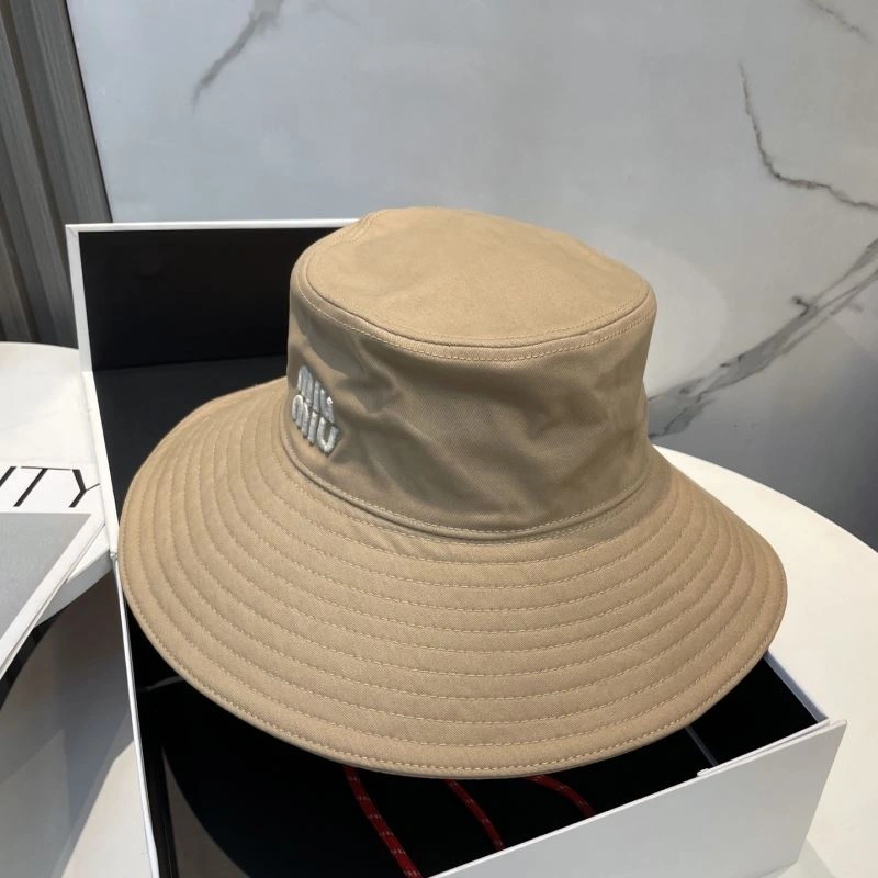 Miu Miu Caps Breathable 257667