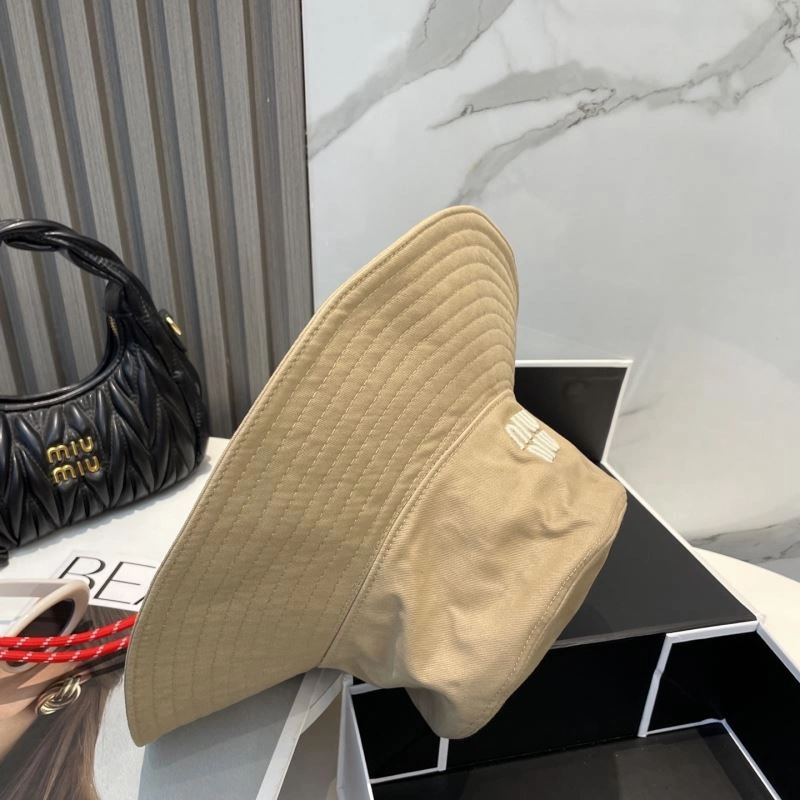 Miu Miu Caps Breathable 257667