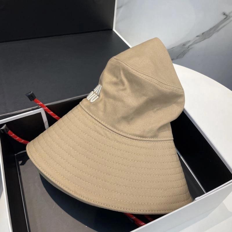 Miu Miu Caps Breathable 257667