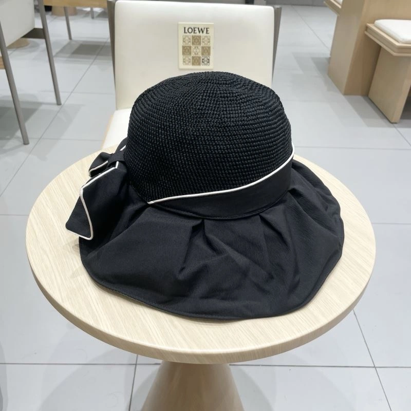 Miu Miu Caps Sleek 257644