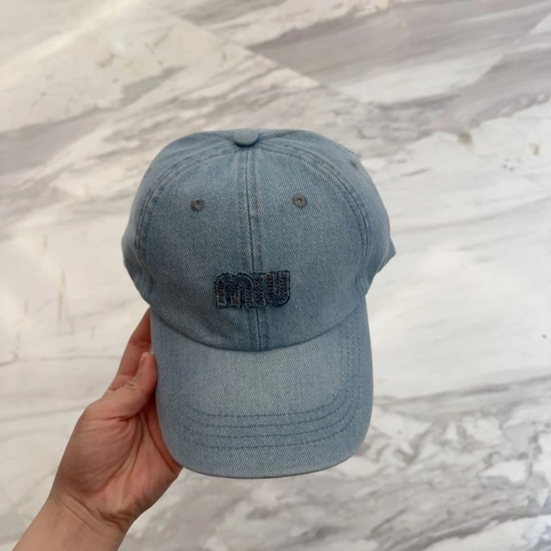 Miu Miu Caps Attractive 257639