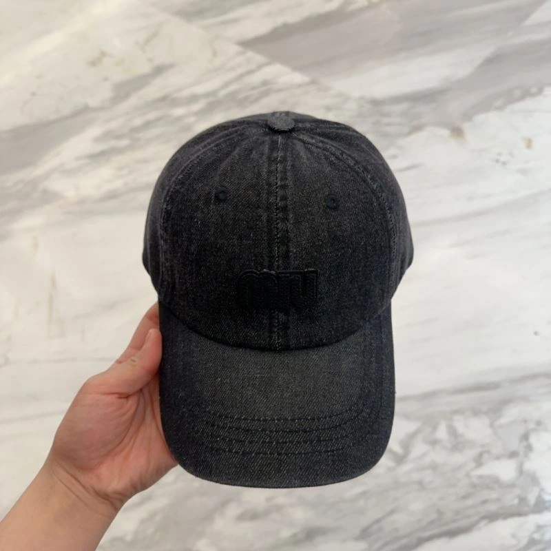 Miu Miu Caps Practical 257637