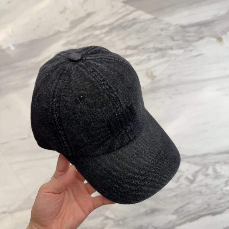 Miu Miu Caps Practical 257637