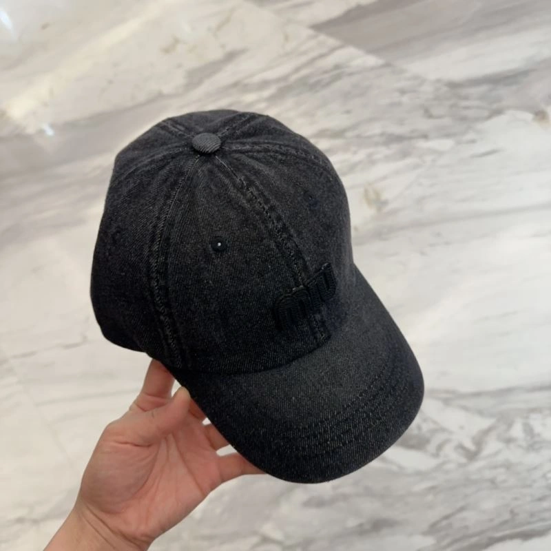 Miu Miu Caps Practical 257637