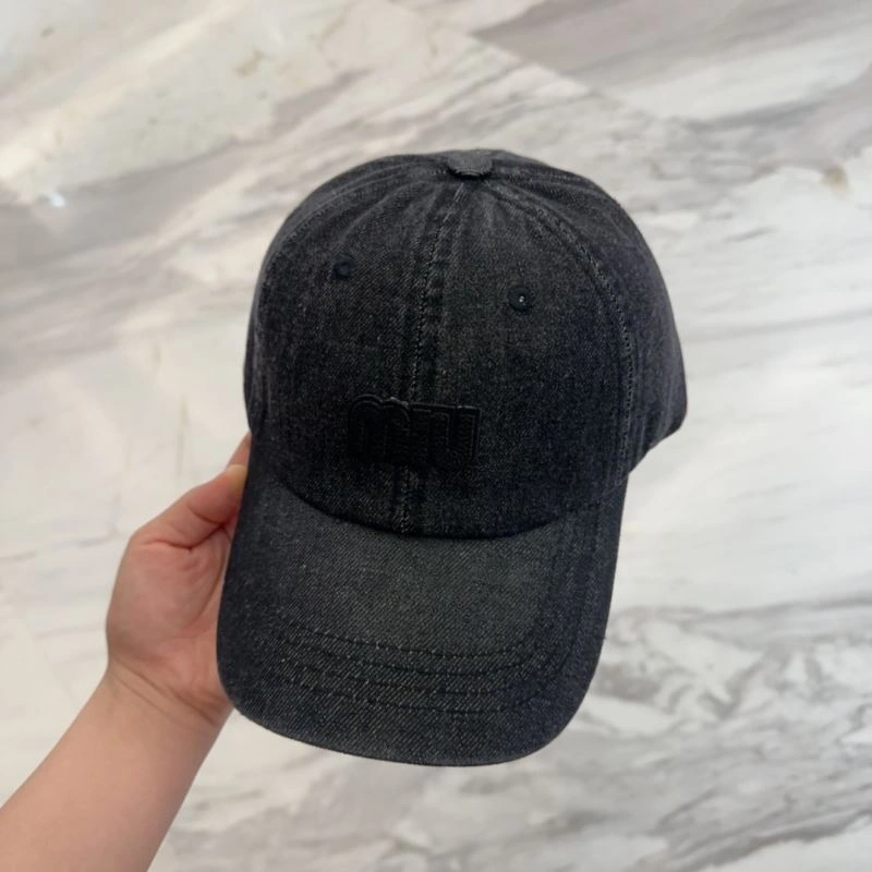 Miu Miu Caps Practical 257637