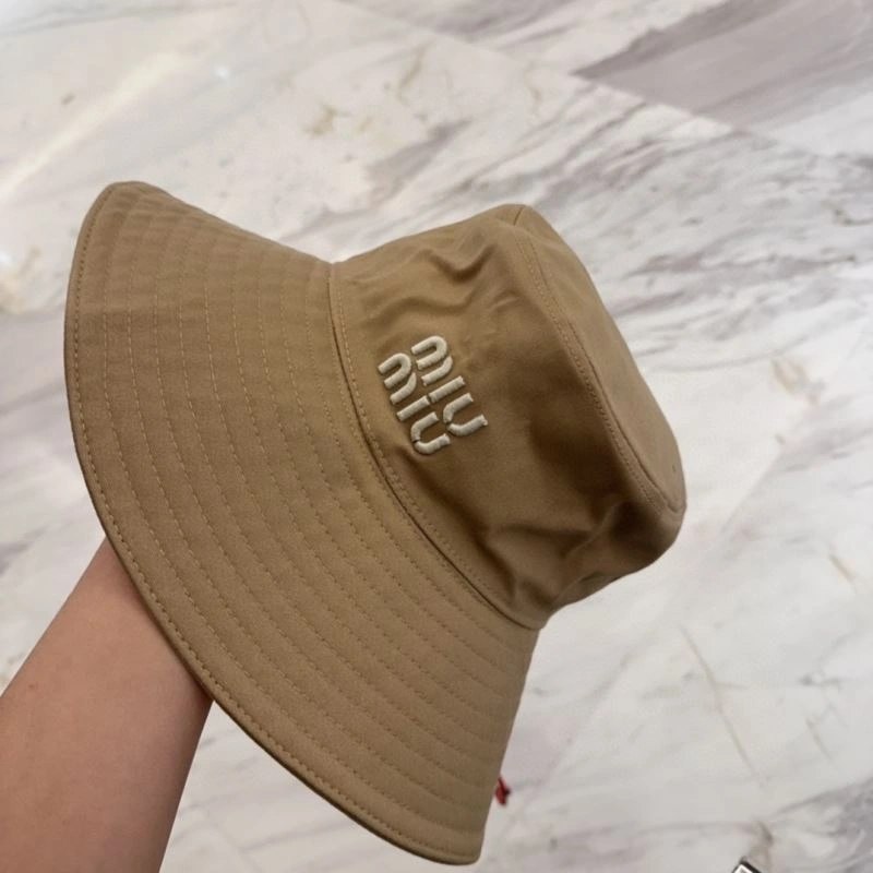Miu Miu Caps DailyWear 257632