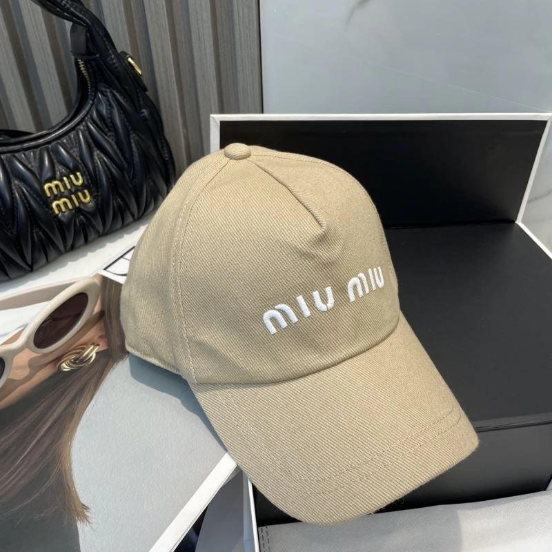 Miu Miu Caps TimelessDesign 257628