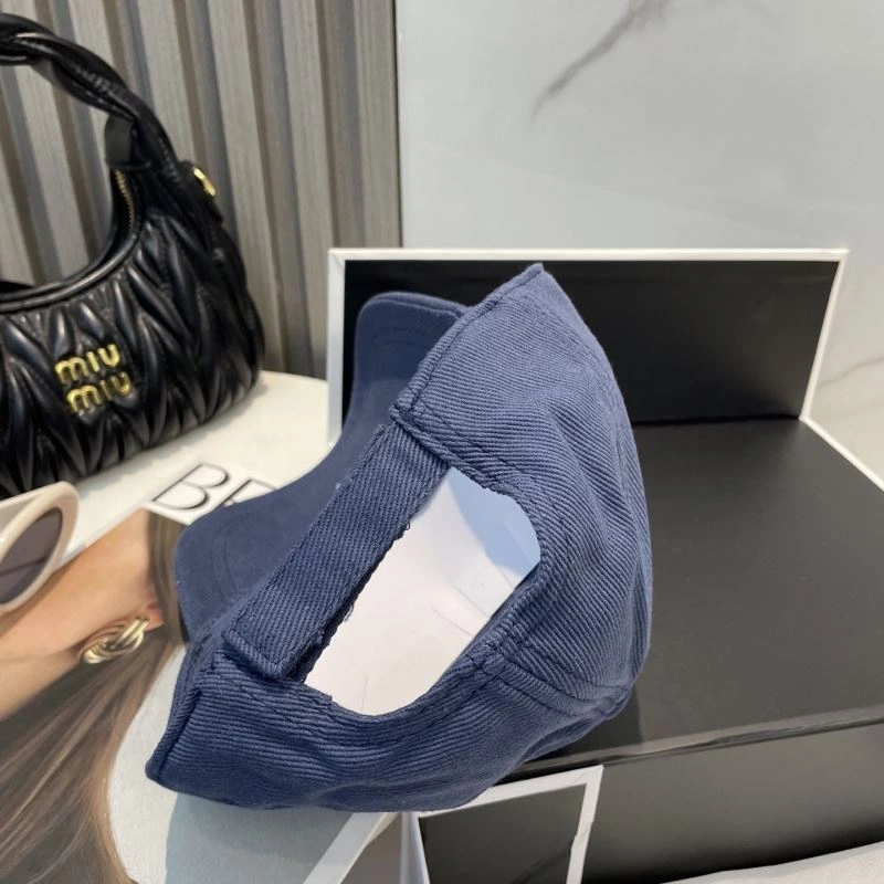 Miu Miu Caps Durable 257623