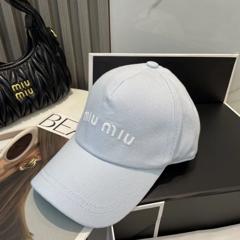 Miu Miu Caps WellDesigned 257622