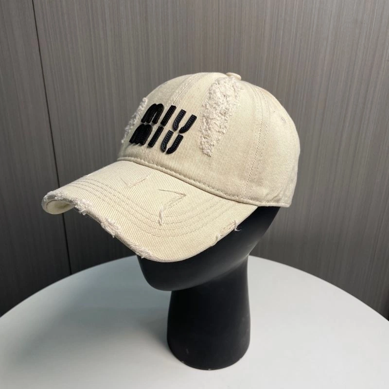 Miu Miu Caps UrbanStyle 257611