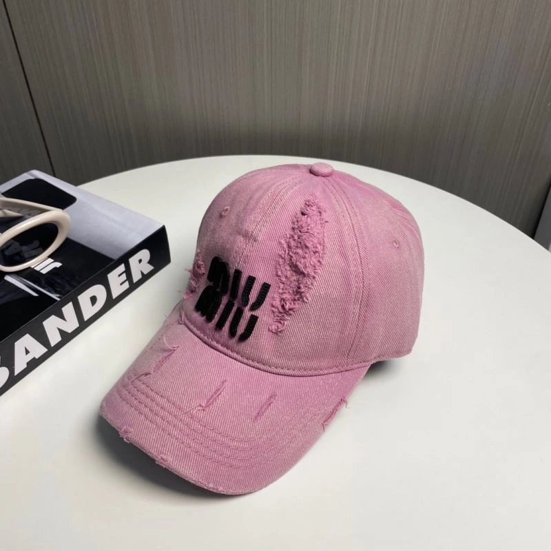 Miu Miu Caps Attractive 257626