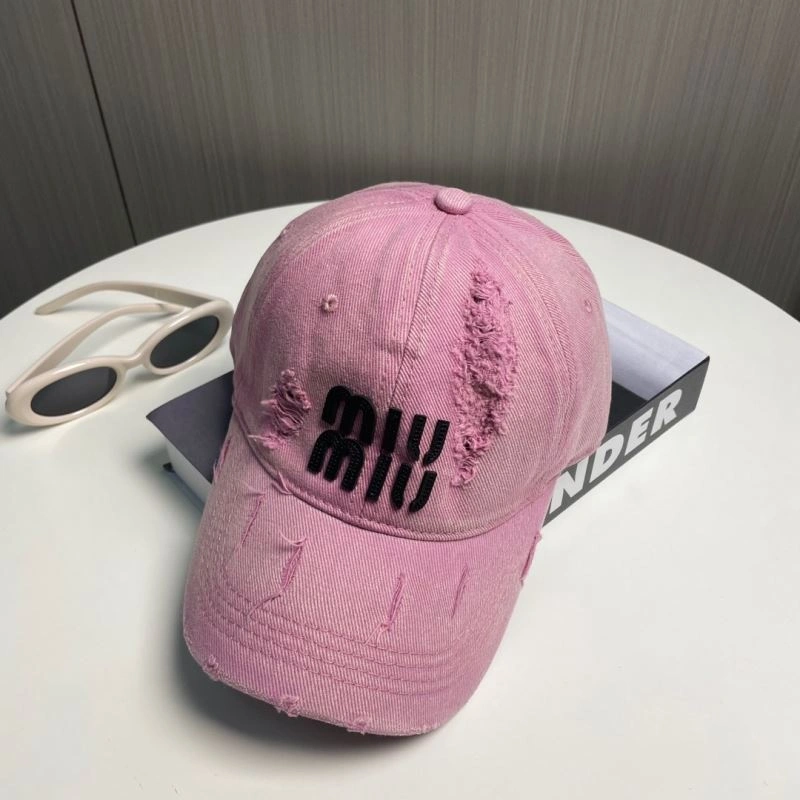 Miu Miu Caps Attractive 257626