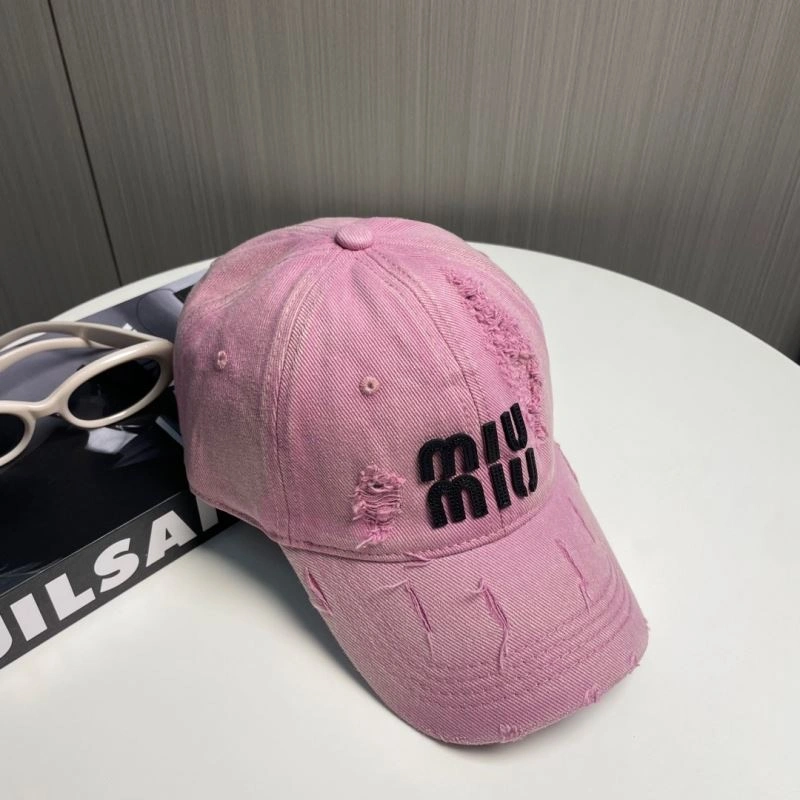 Miu Miu Caps Attractive 257626