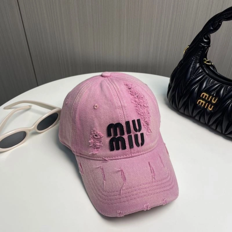 Miu Miu Caps Attractive 257626