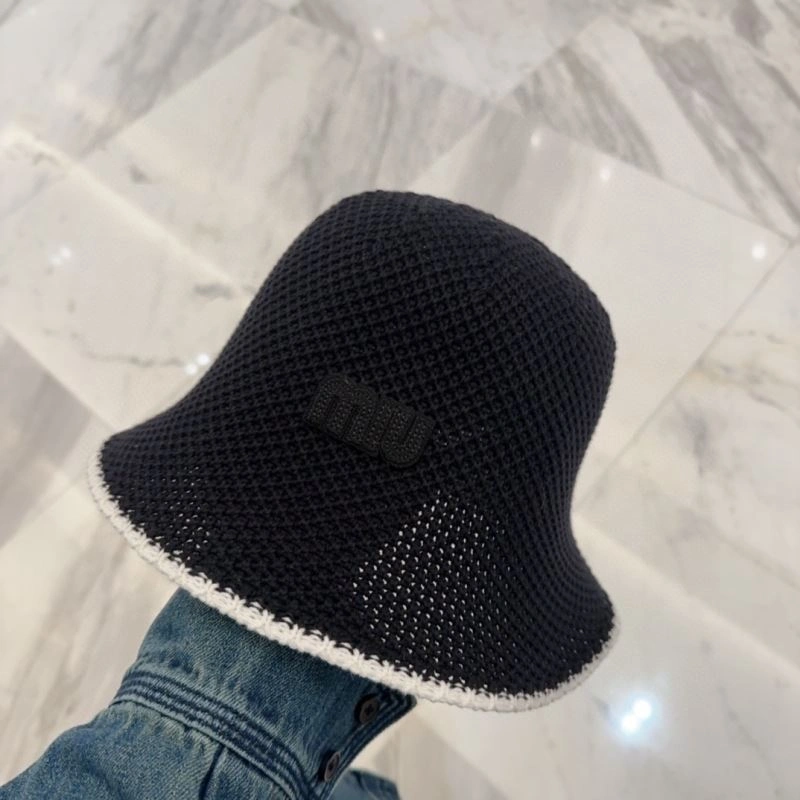 Miu Miu Caps Sleek 257610