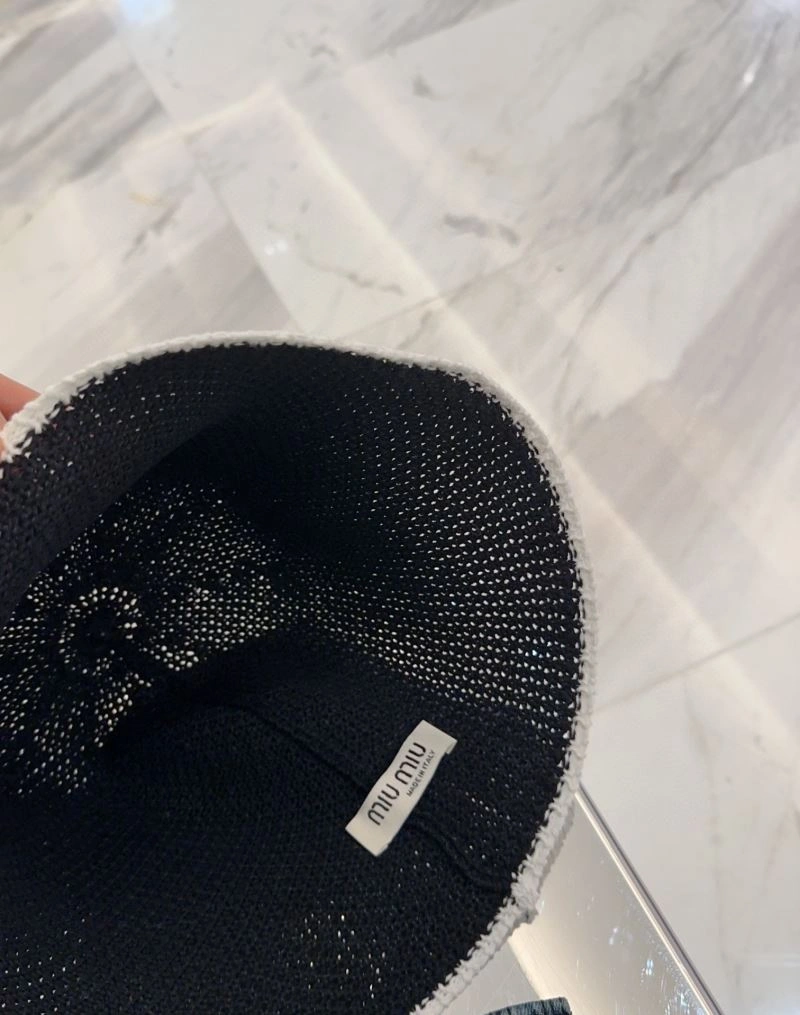 Miu Miu Caps Sleek 257610