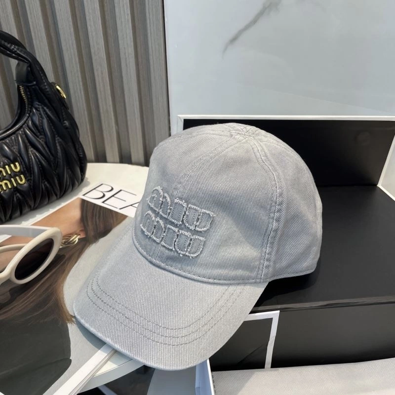 Miu Miu Caps Functional 257614
