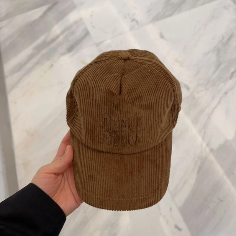Miu Miu Caps Soft 257595