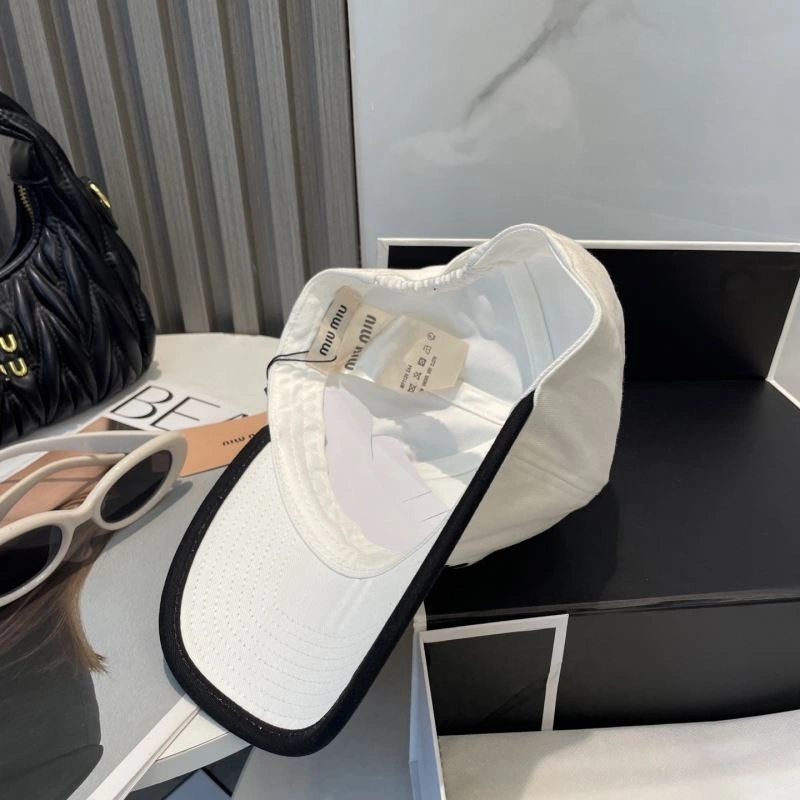 Premium Miu Miu Caps 257576