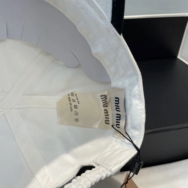 Premium Miu Miu Caps 257576