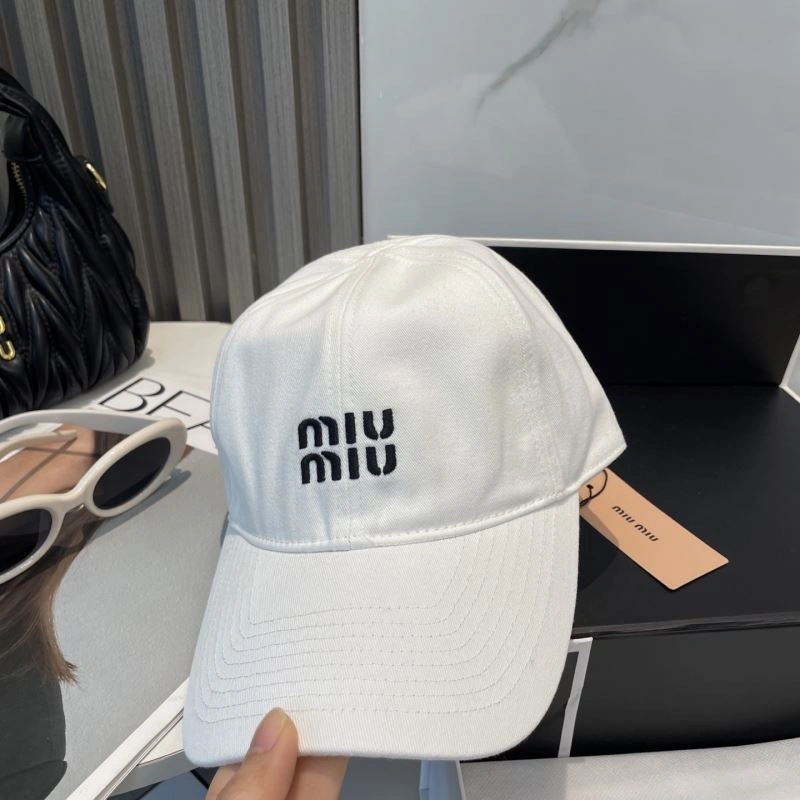 Miu Miu Caps Packable 257569