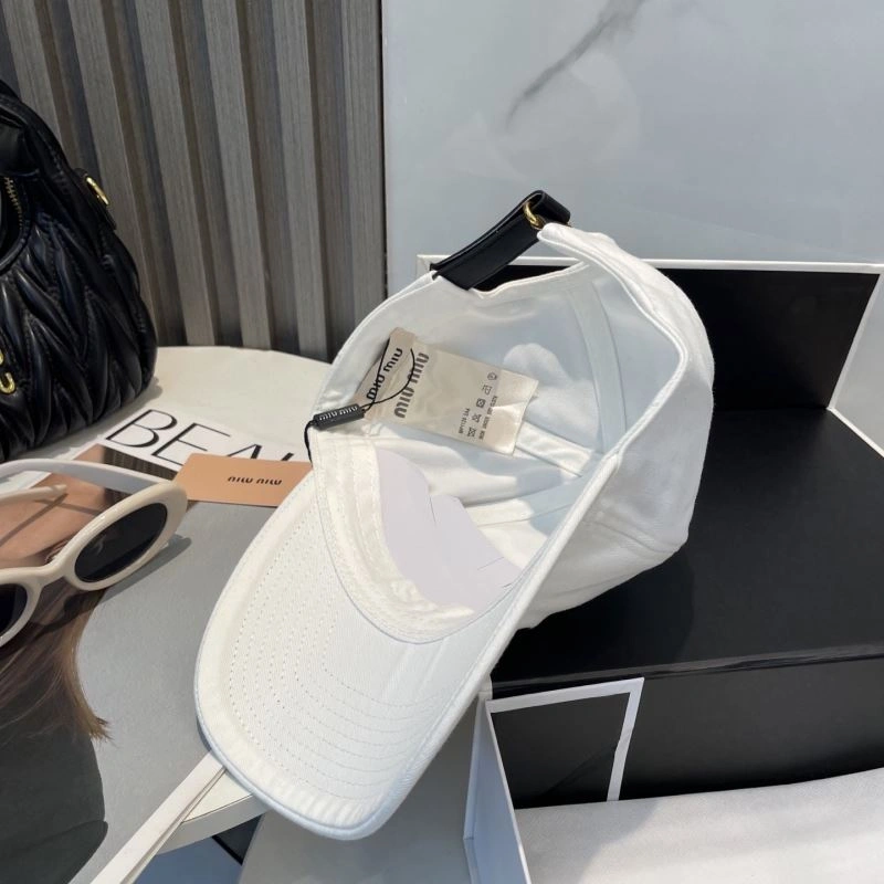 Miu Miu Caps Packable 257569