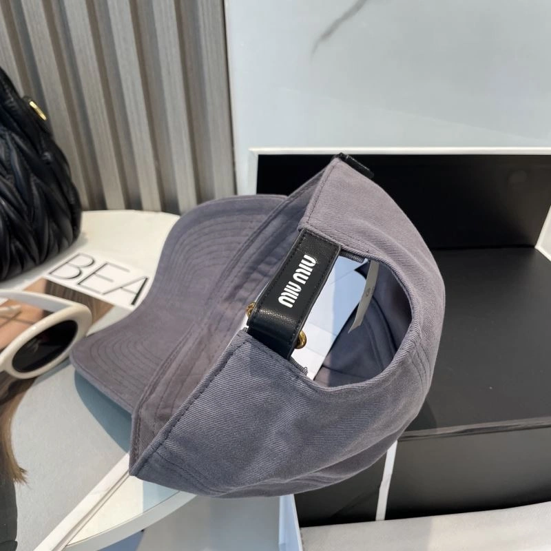 Classic Miu Miu Caps 257574