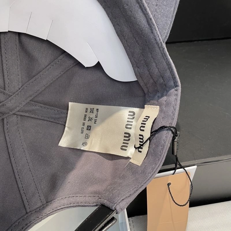 Classic Miu Miu Caps 257574