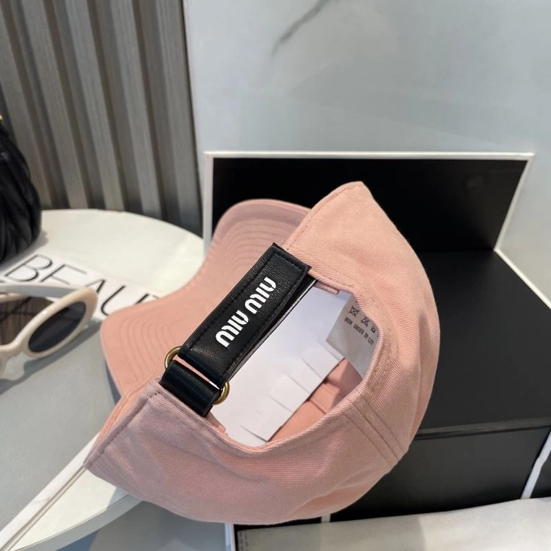 Miu Miu Caps QuickDry 257583