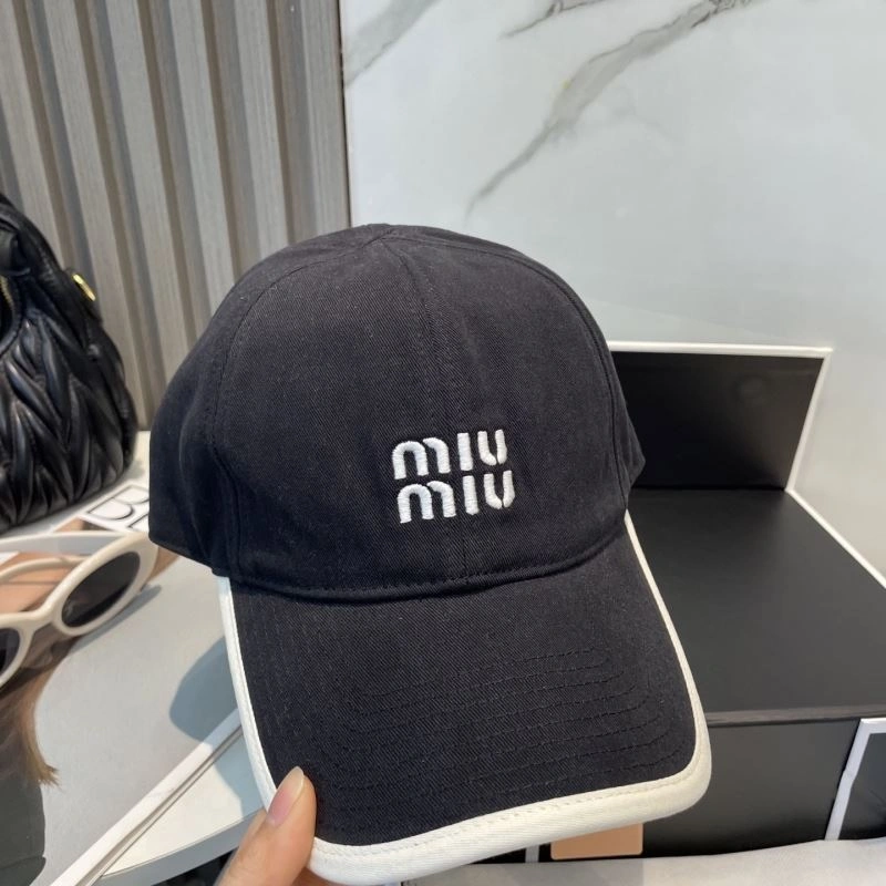 Miu Miu Caps OdorResistant 257590